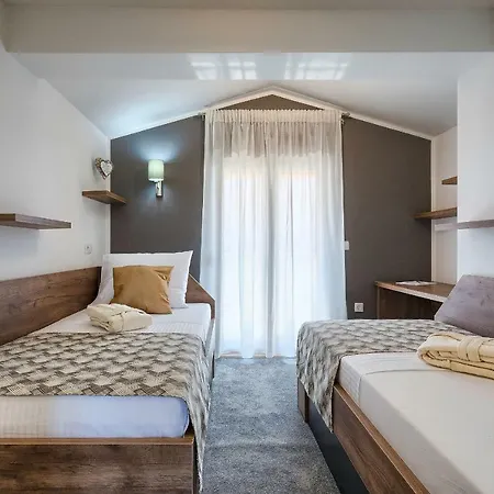 Dragash Villa